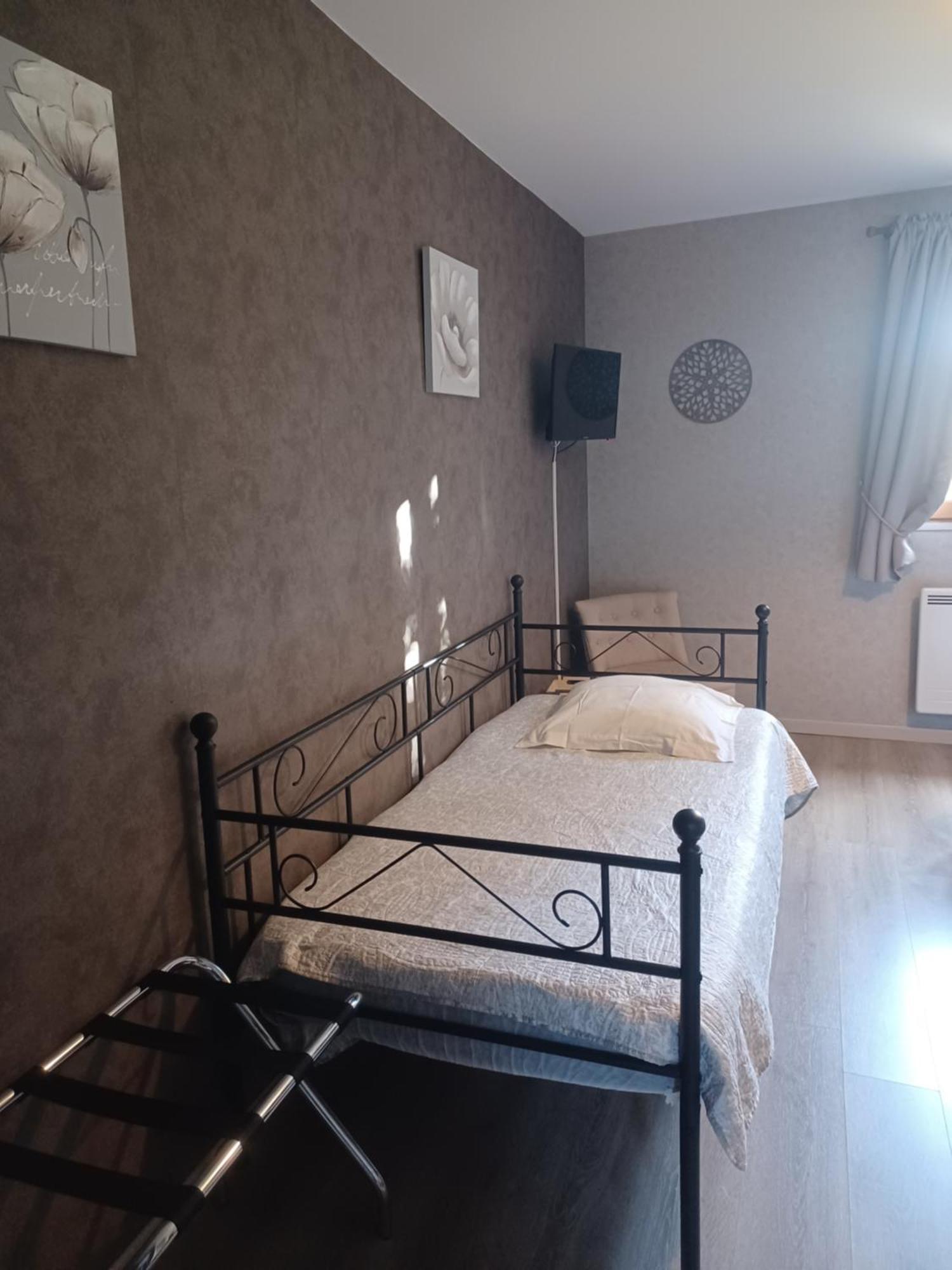 Hotel Chez Michel Et Michele Calan Zewnętrze zdjęcie